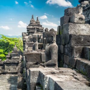 ancient-borobudur-buddhist-temple-java-indonesia-PW4CF5J.jpg